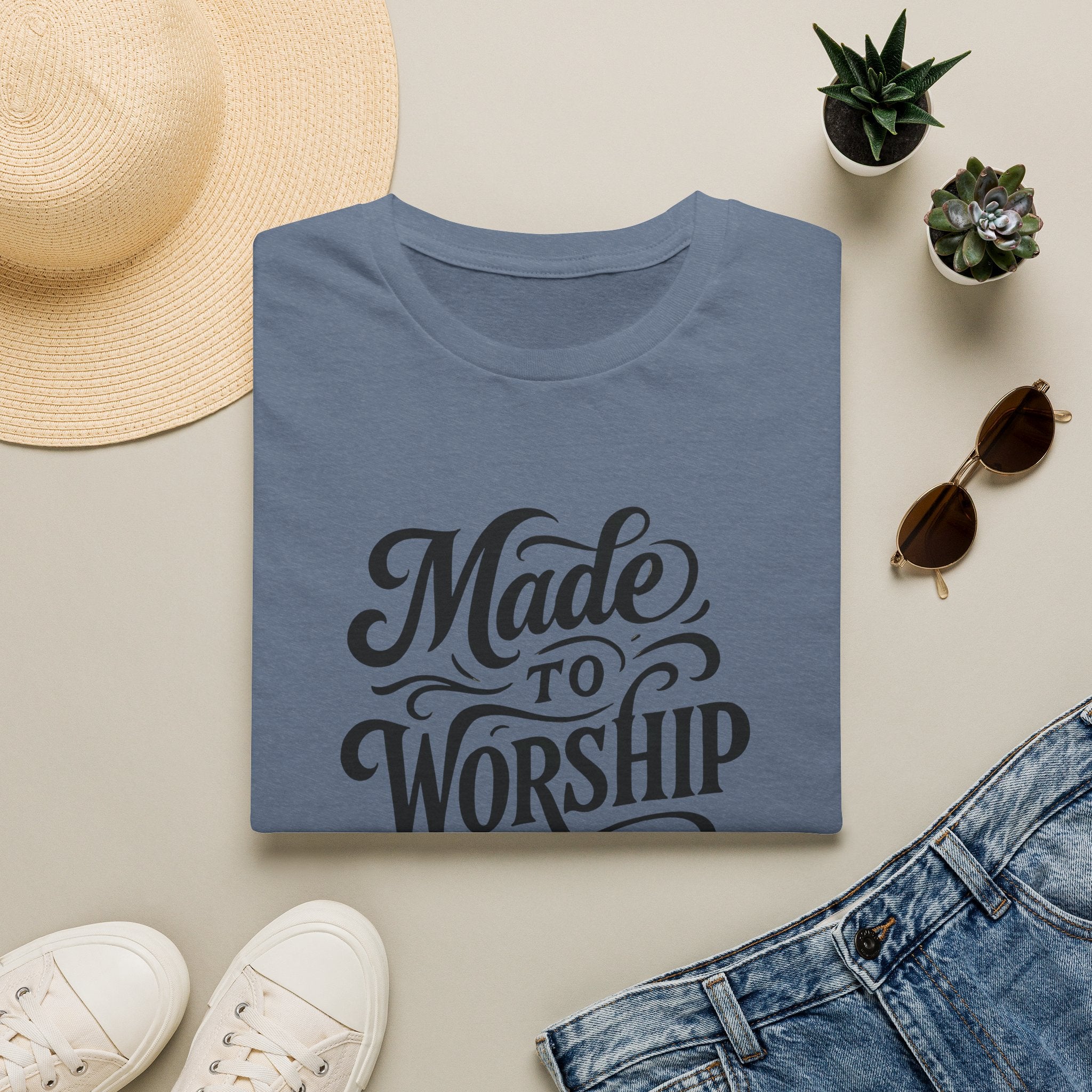 Made to Worship T-Shirt Gildan 64000 T-shirt